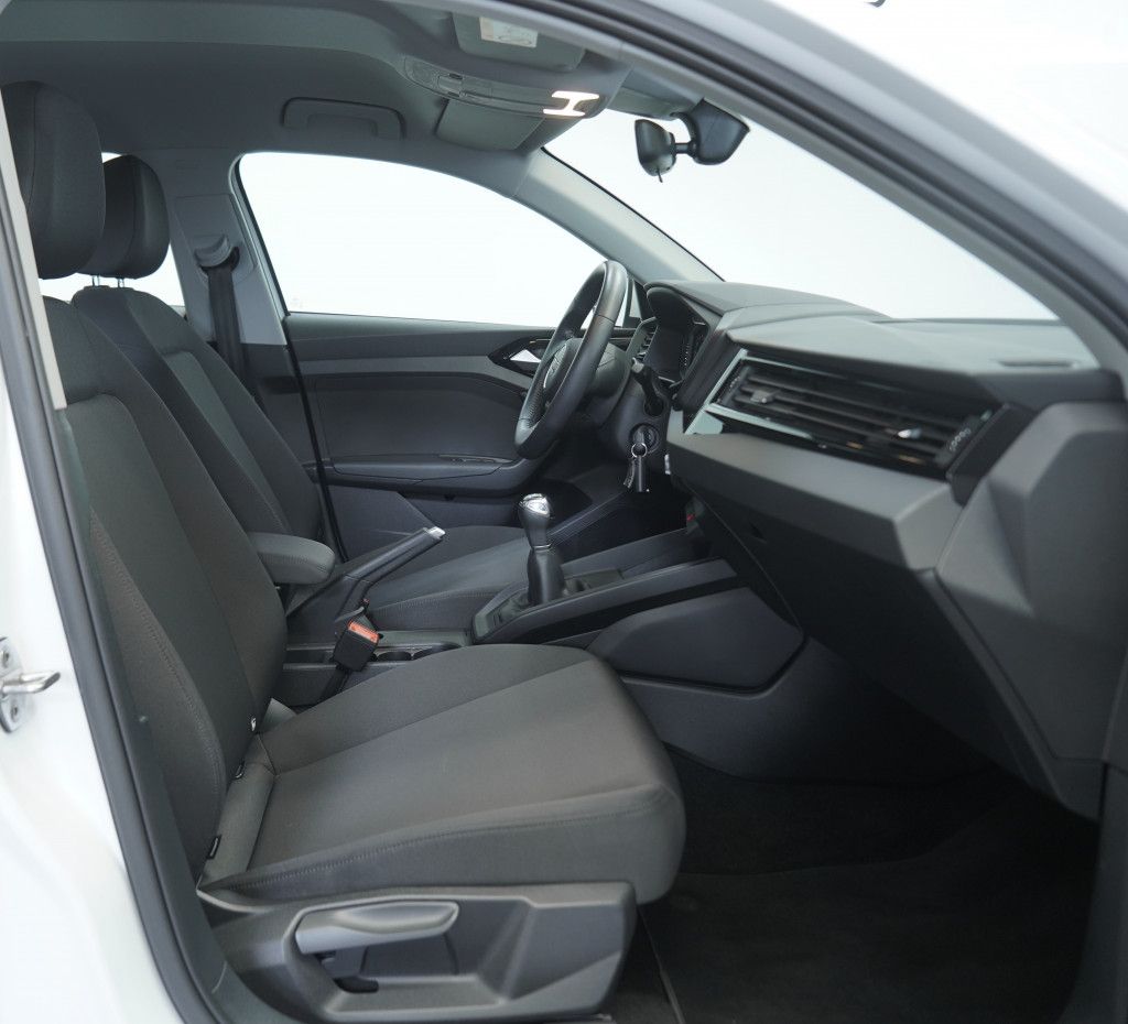 Audi A1 30 TFSI - Samsaru's Car Outlet
