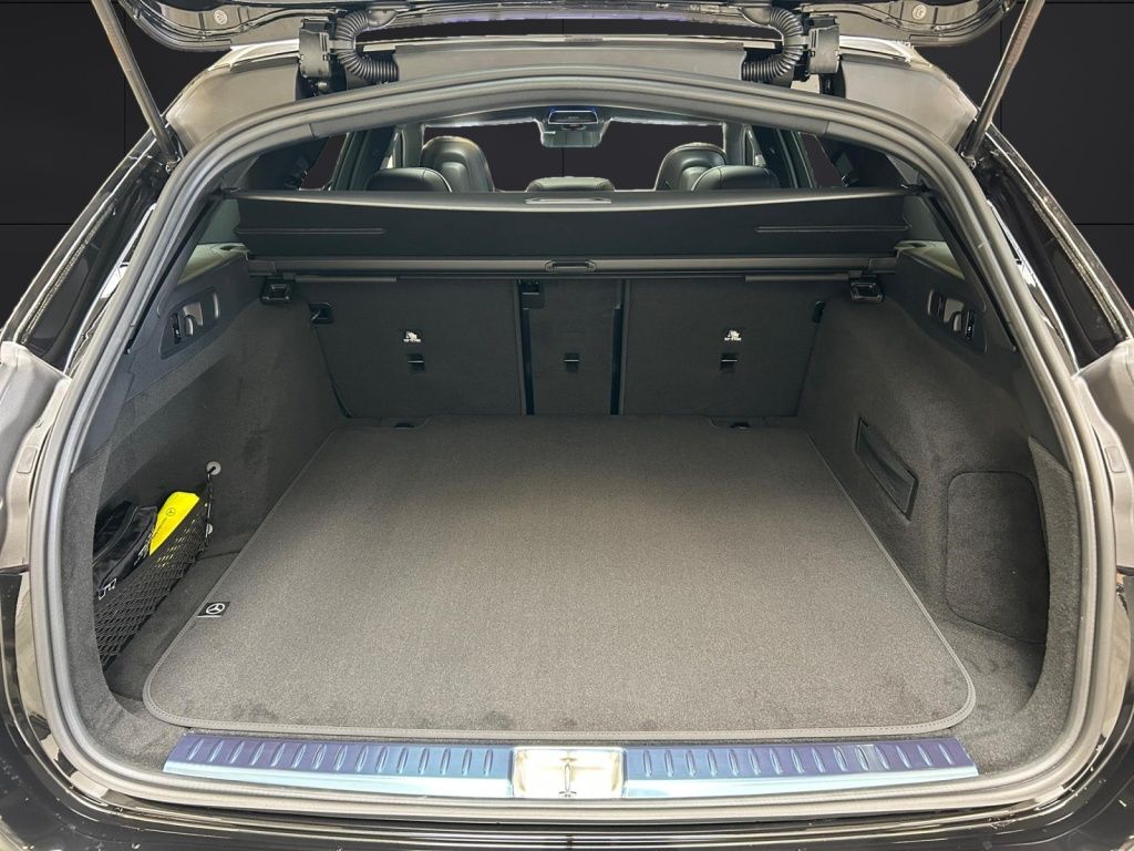 Mercedes-Benz E 450 d 4MATIC T-Modell AMG Premium*Airmatic