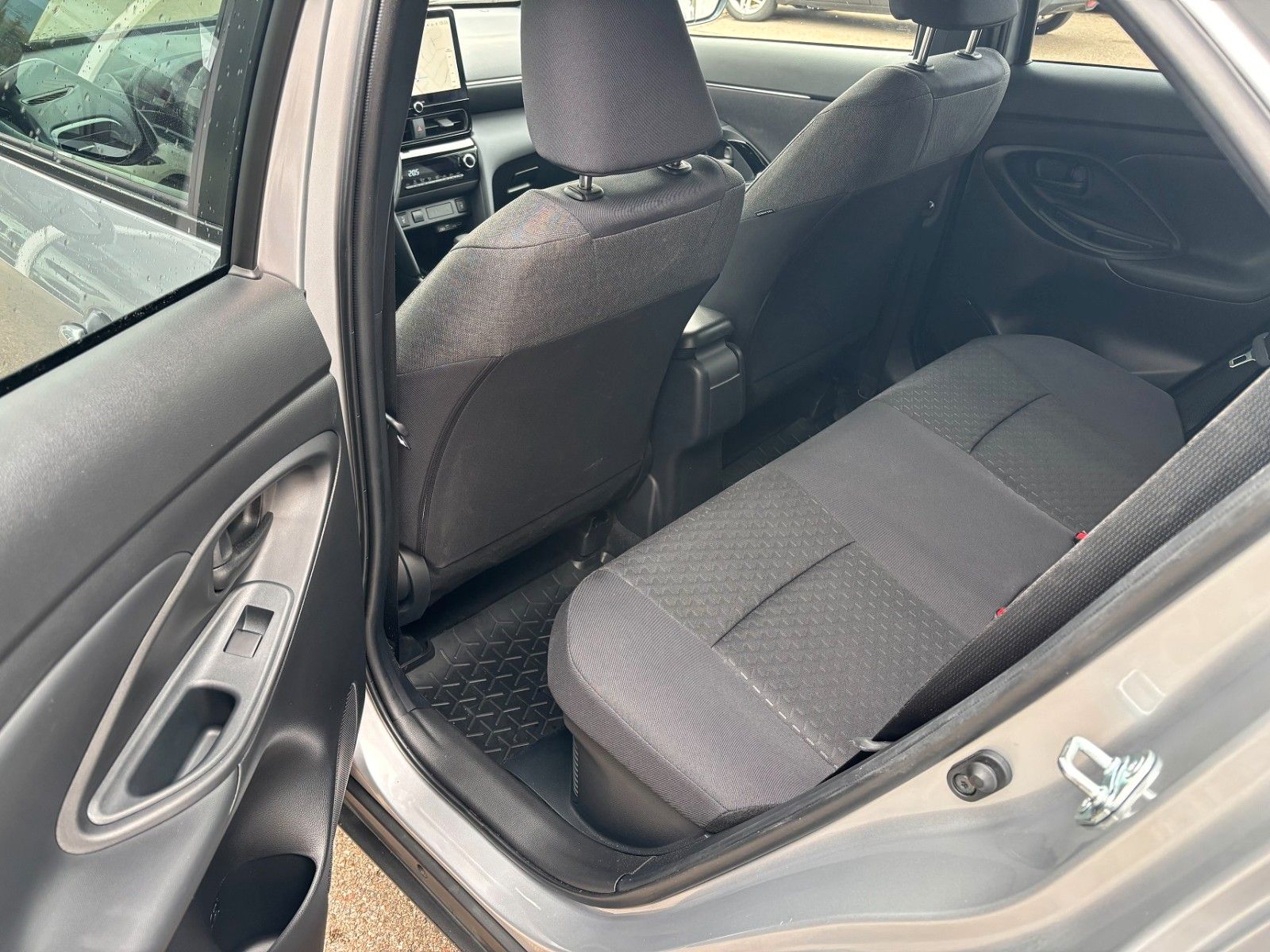 Toyota Yaris Cross 1,5-l-VVT-iE Teamplayer