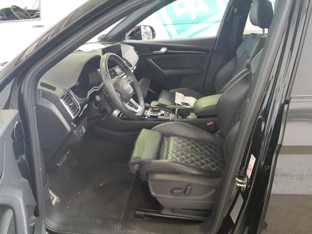 Audi Q5 40TDi Q 2x S LINE BLACK - Samsaru's Car Outlet