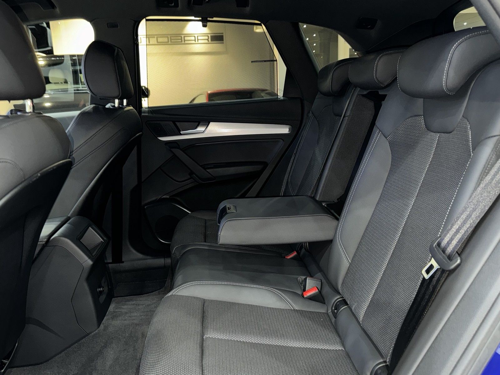 Audi Q5 40 TDI quattro S line - Samsaru's Car Outlet