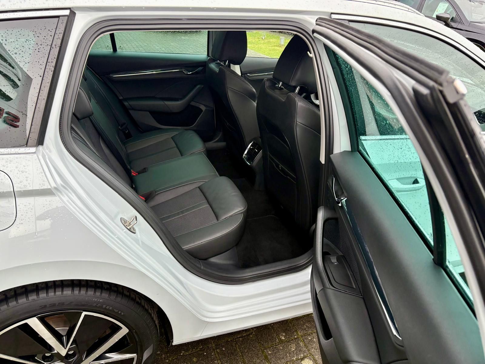 Skoda Octavia Combi Style iV /LED/NAVI/SHZ/DCC/ACC/RFK