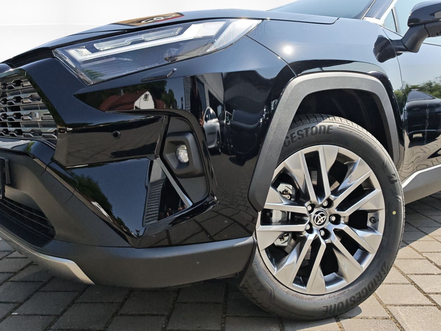 Toyota RAV 4 2.5 Hybrid 4x2 Lounge +Leder +Sitzbelüftun