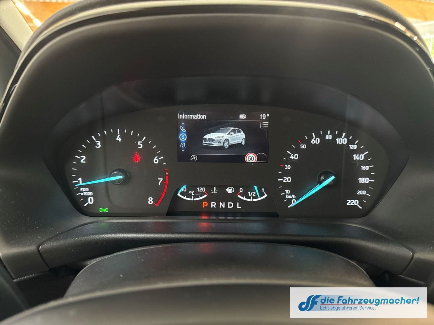 Ford Fiesta Titanium M-Hybrid - Samsaru's Car Outlet