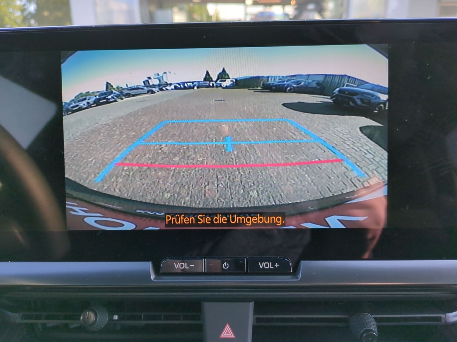 Toyota C-HR Plug-In Team D ACC, RFK. SHZ, Klima, DAB