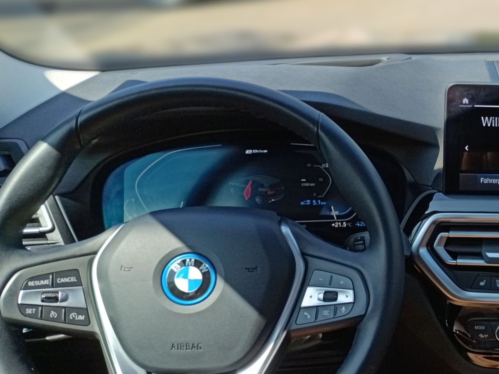 BMW X3 xDrive30e LC PRO - Samsaru's Car Outlet