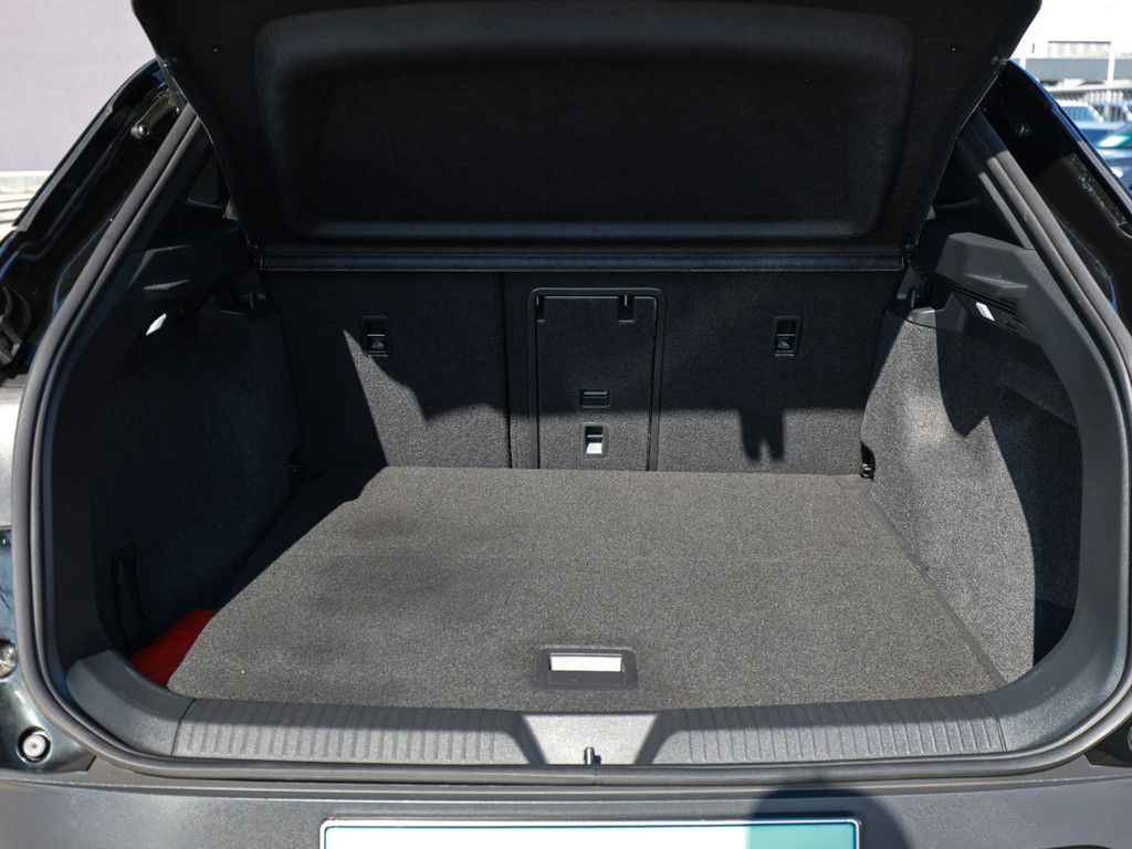 Volkswagen ID.4 GTX 4MOTION AHK ACC PANO HARM.KAR. HUD 360°