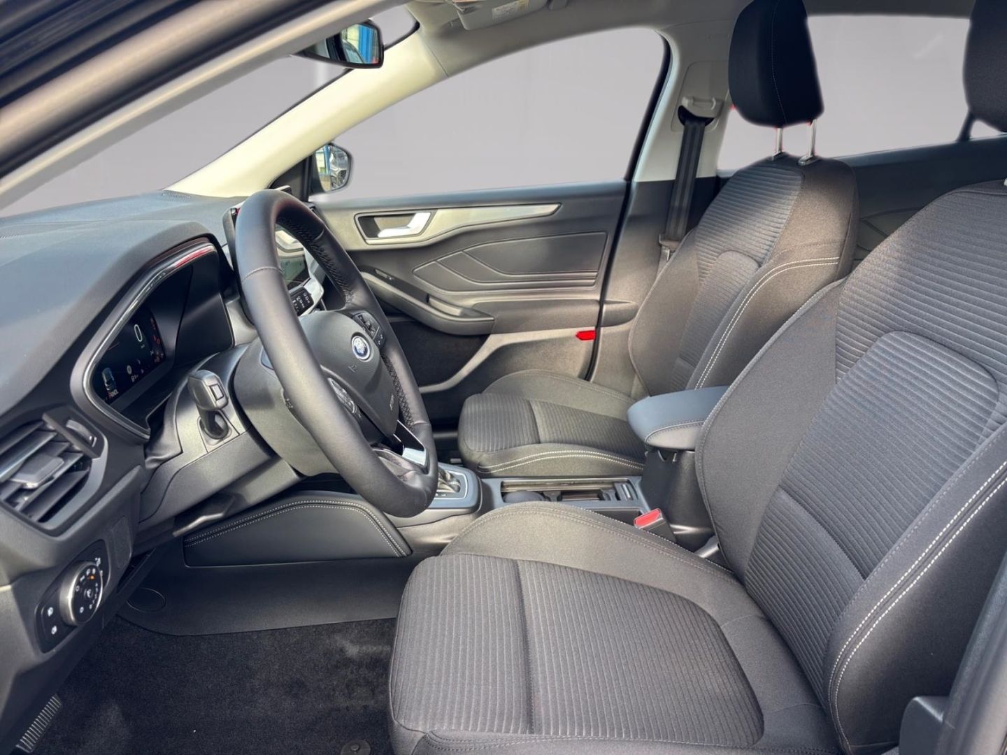 Ford Focus Turnier Titanium X 155PS Aut.Kamera Navi