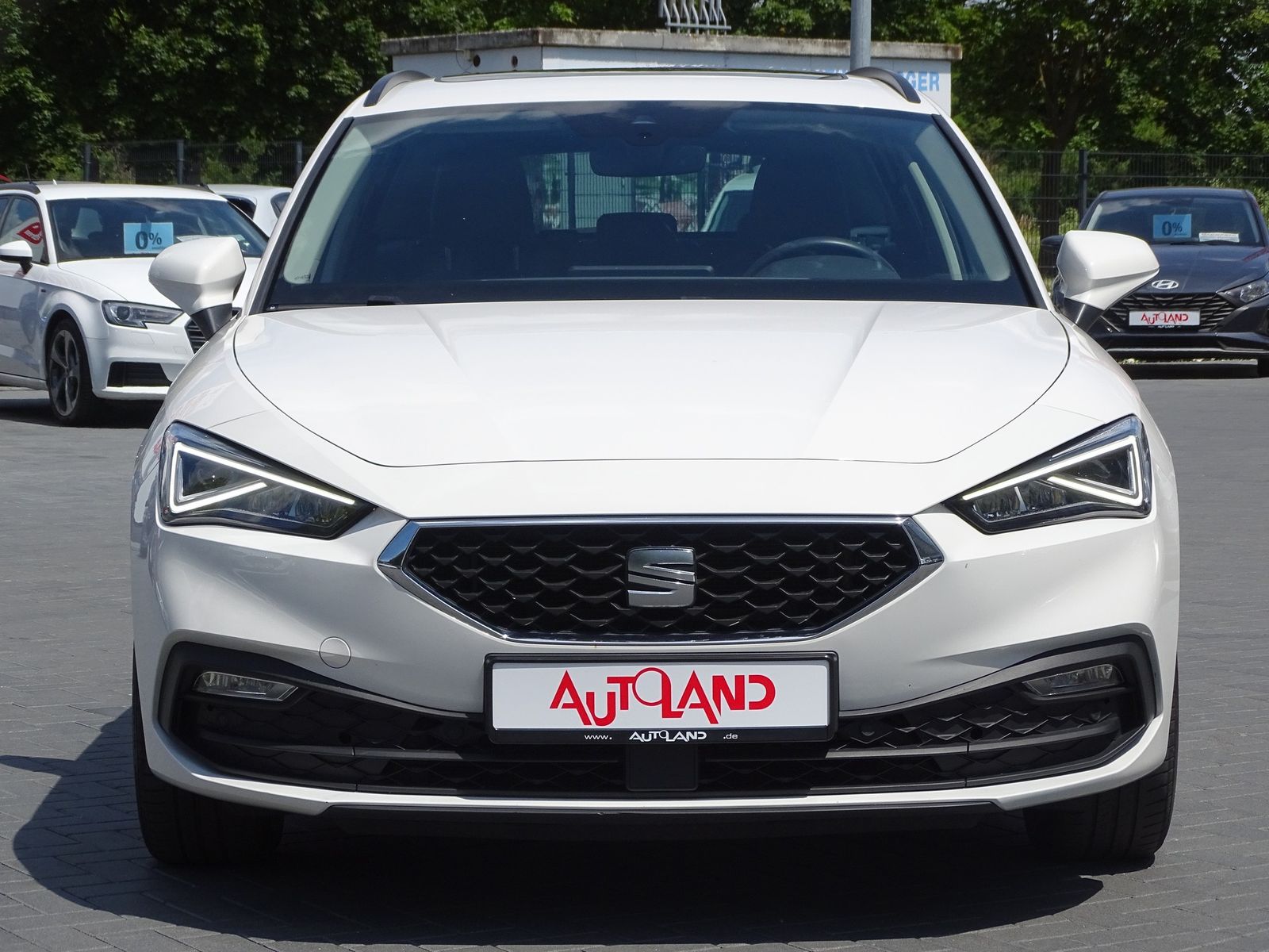 Seat Leon Sportstourer 2.0 TDI Style LED Navi ACC AHK