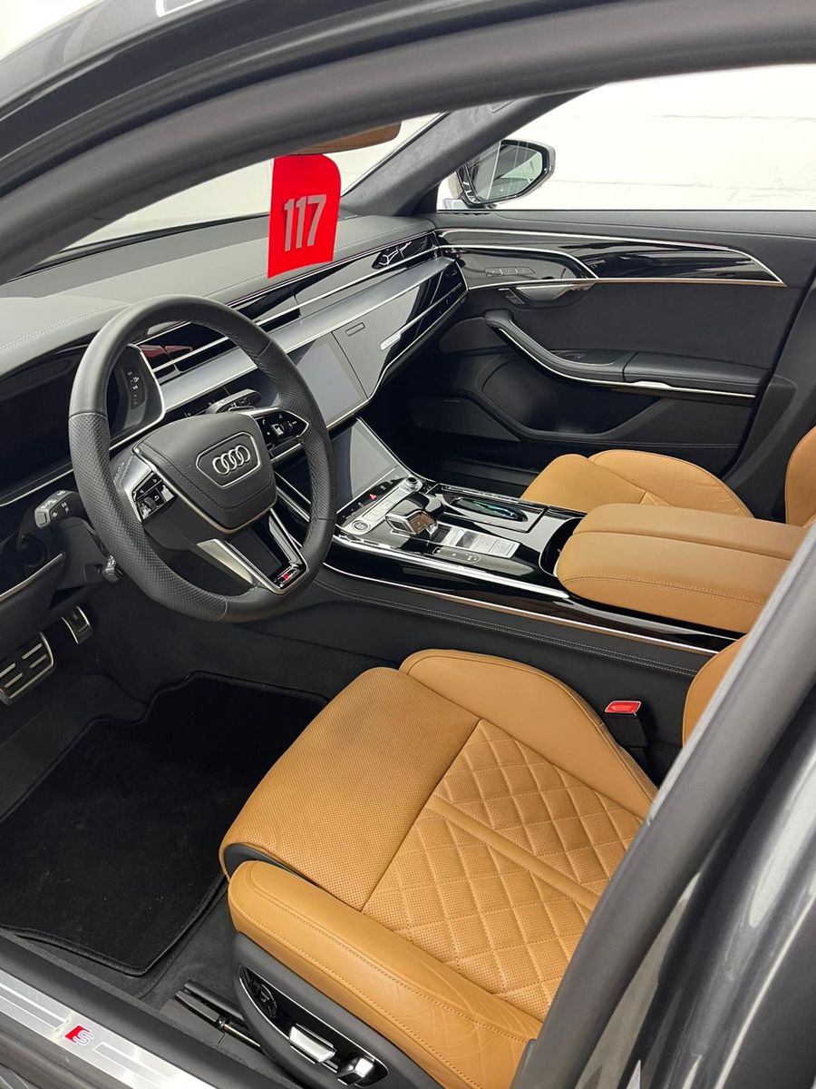 Audi A8 60 TFSI L quattro - Samsaru's Car Outlet