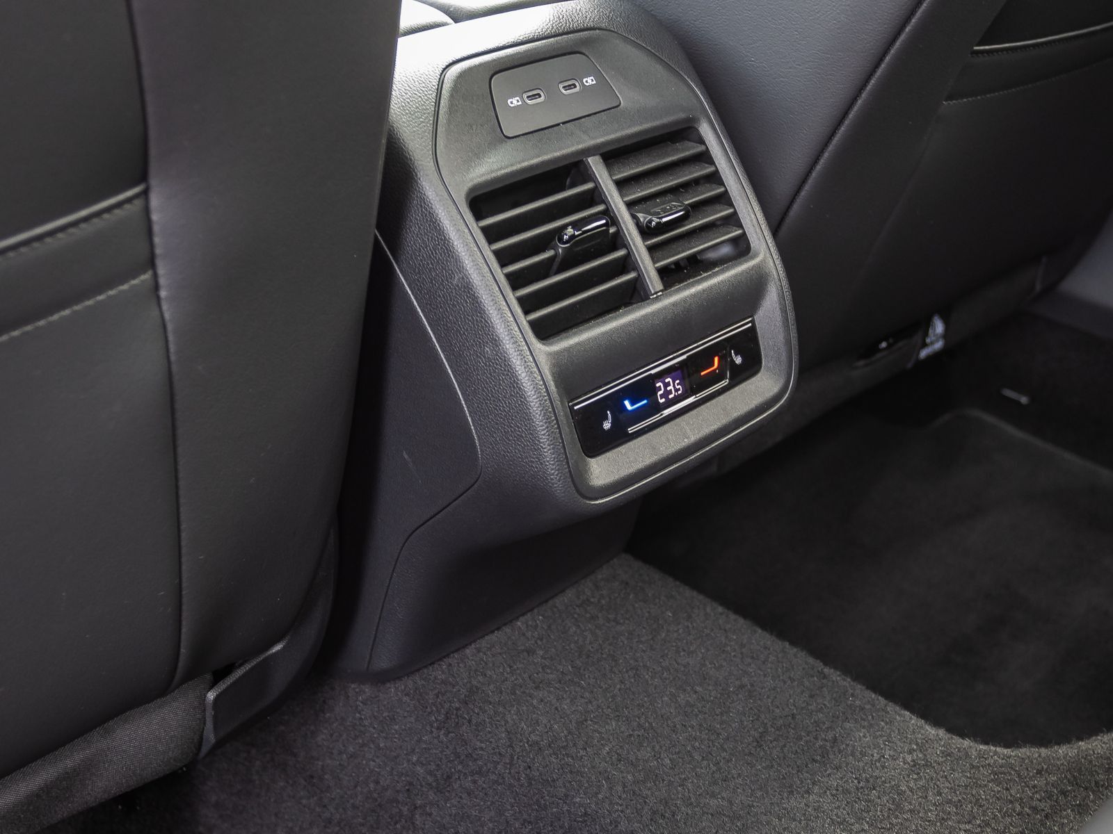 Volkswagen Passat Variant 2.0 TSI "R-Line" 4M DSG Navi LED