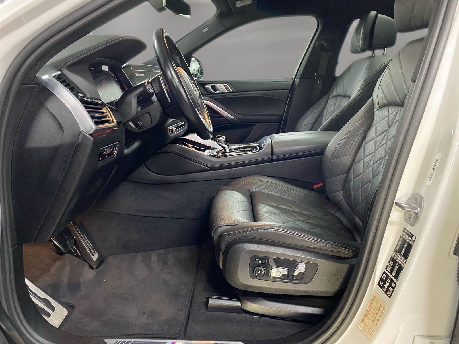 BMW X6 xDrive40d M Sport Standheizung AHK Head-Up
