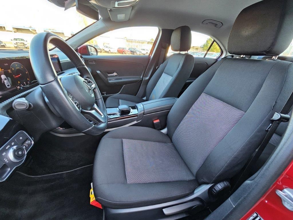 Mercedes-Benz A 180 d 7G-DCT - Samsaru's Car Outlet