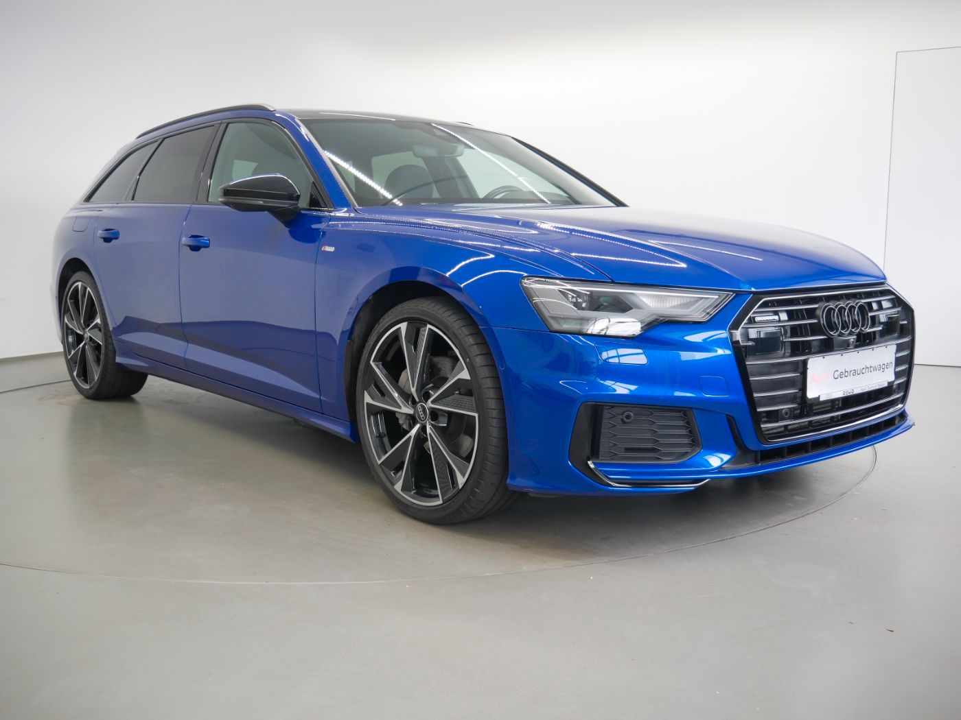 Audi A6 Avant 45 TFSI quattro S line LED AHK PANO