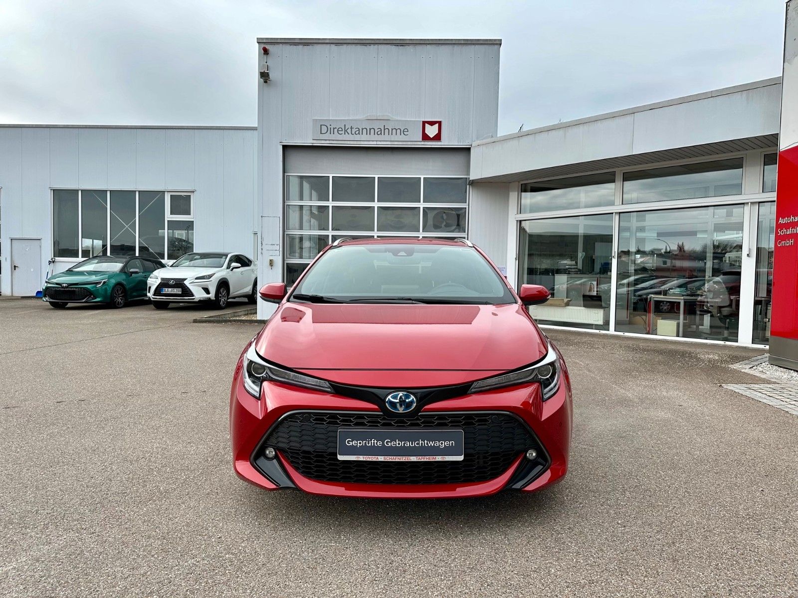Toyota Corolla Touring Sp. Team D 2.0l Hybrid - Samsaru's Car Outlet