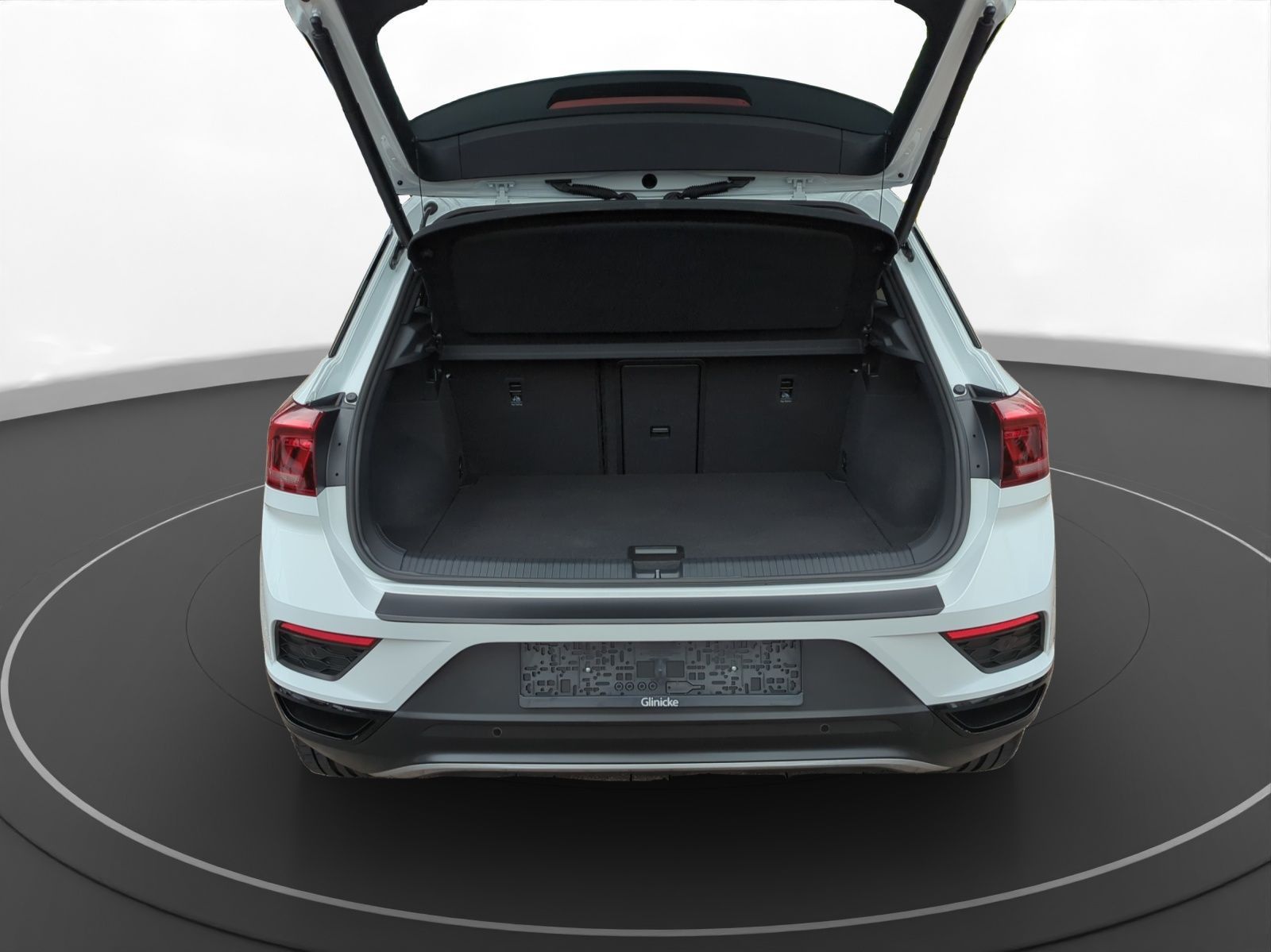 Volkswagen T-Roc 1.5 TSI Sport BlackStyle - Samsaru's Car Outlet