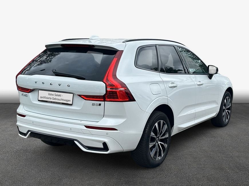 Volvo XC60 B5 B AWD Plus Dark