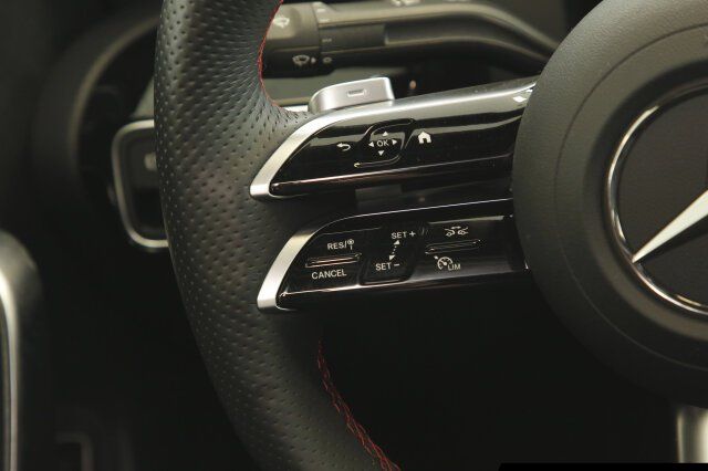 Mercedes-Benz CLA 250 4M Coupé AMG Line - Samsaru's Car Outlet