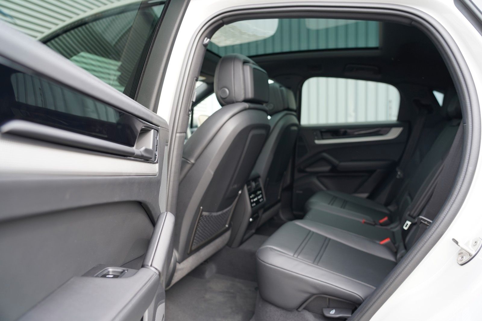 Porsche Cayenne Coupe E-Hybrid LUFT PANO SOFT MY25