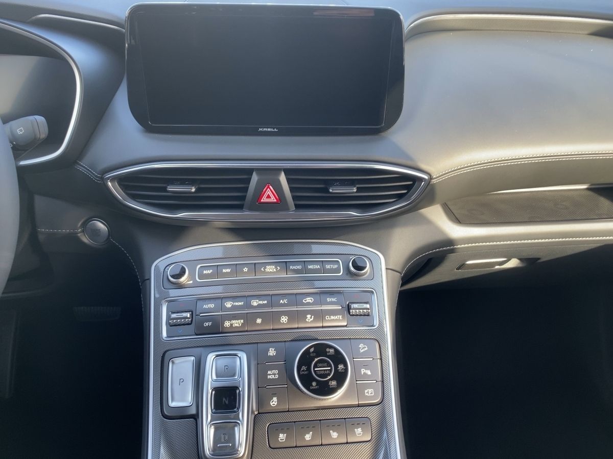 Hyundai SANTA FE PHEV 1.6TGDI 4WD PRIME - Samsaru's Car Outlet