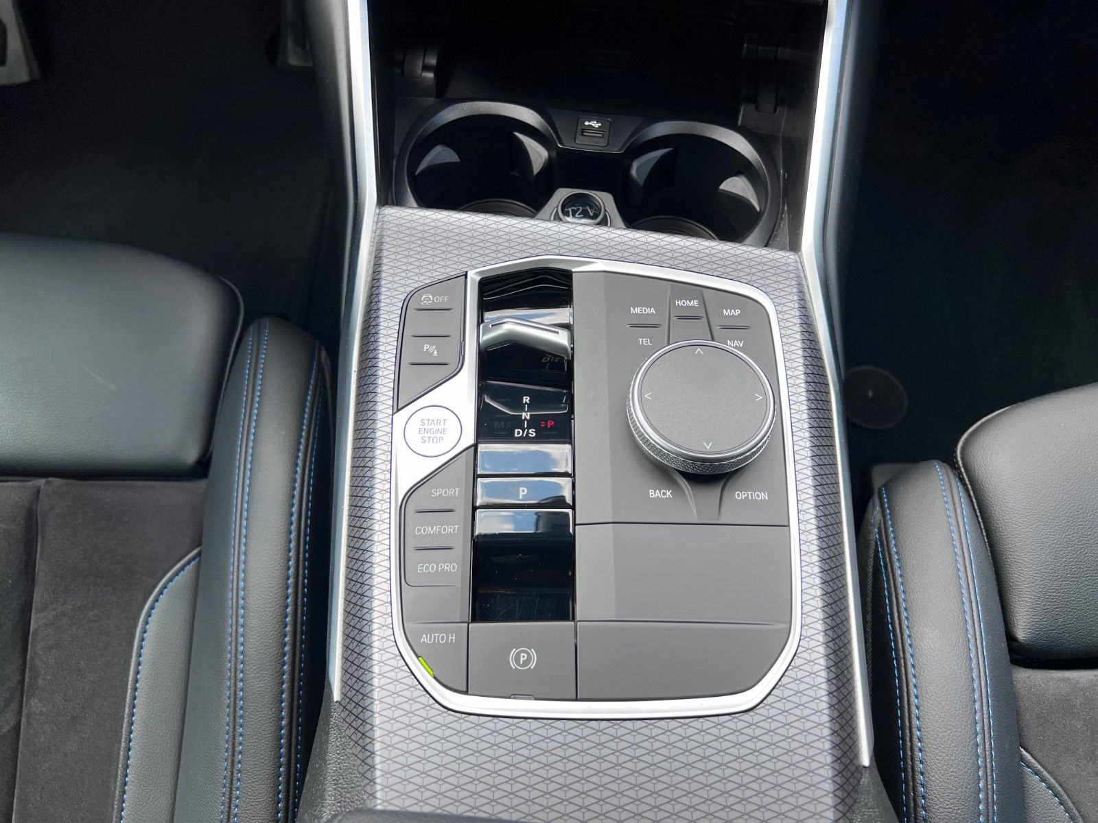 BMW 320d Lim xDrive M Sport - Samsaru's Car Outlet
