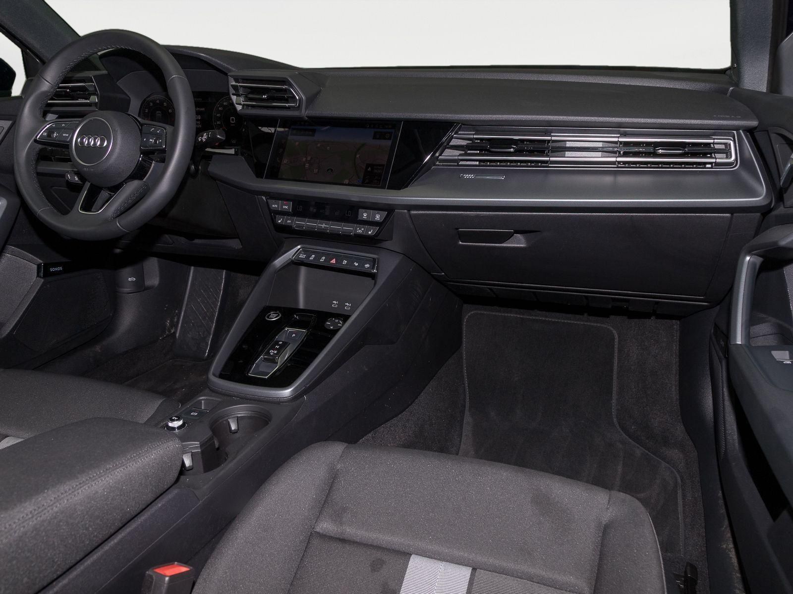 Audi A3 Sportback 35 TFSI ADVANCED - Samsaru's Car Outlet