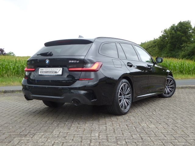 BMW 320 d xDrive M Sport - Samsaru's Car Outlet