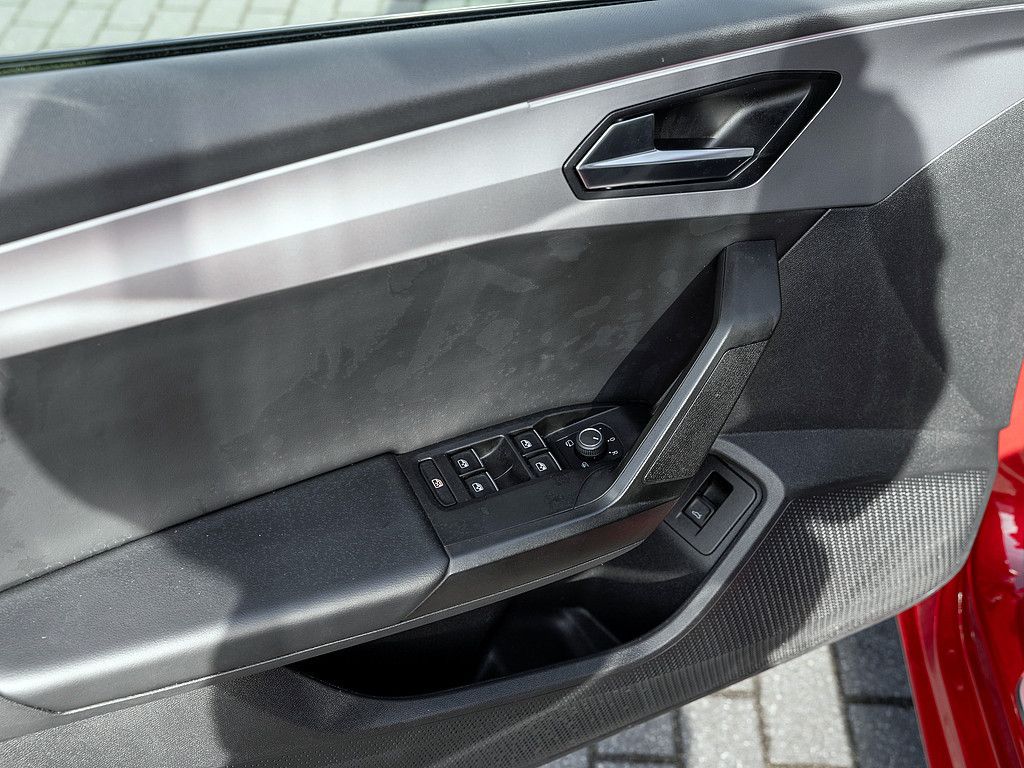 Seat Leon Sportstourer 2.0 TSI FR DSG AHK Pano Kamera