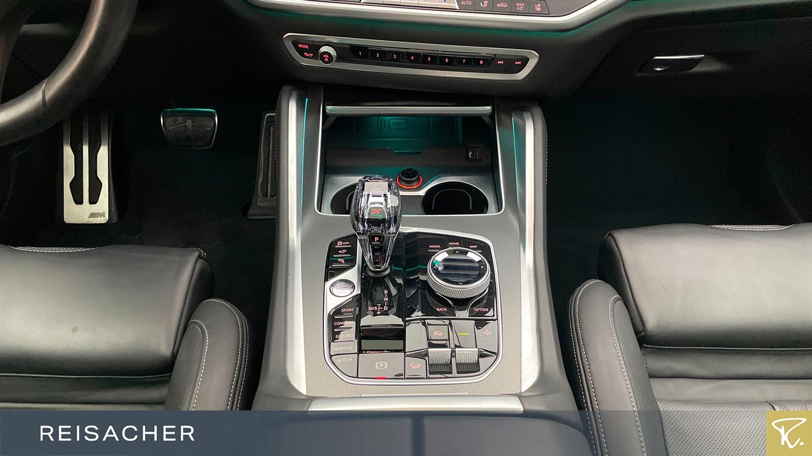 BMW X6 xDrive40d A M-Sport,AHK,DAProf,StdHzg,HUD