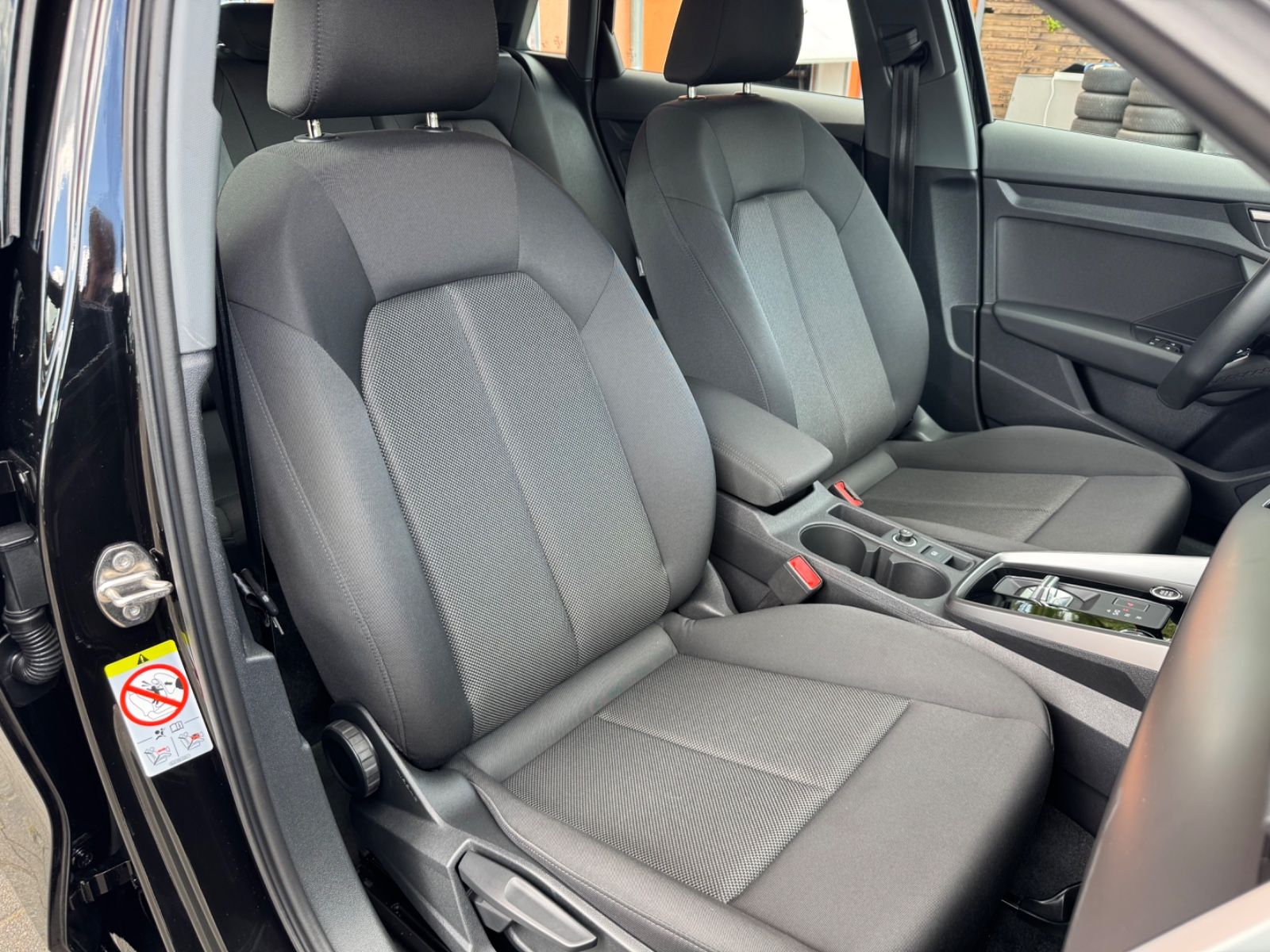 Audi A3 Sportback 30 TDI S tronic Basis*VIRTUAL *LED