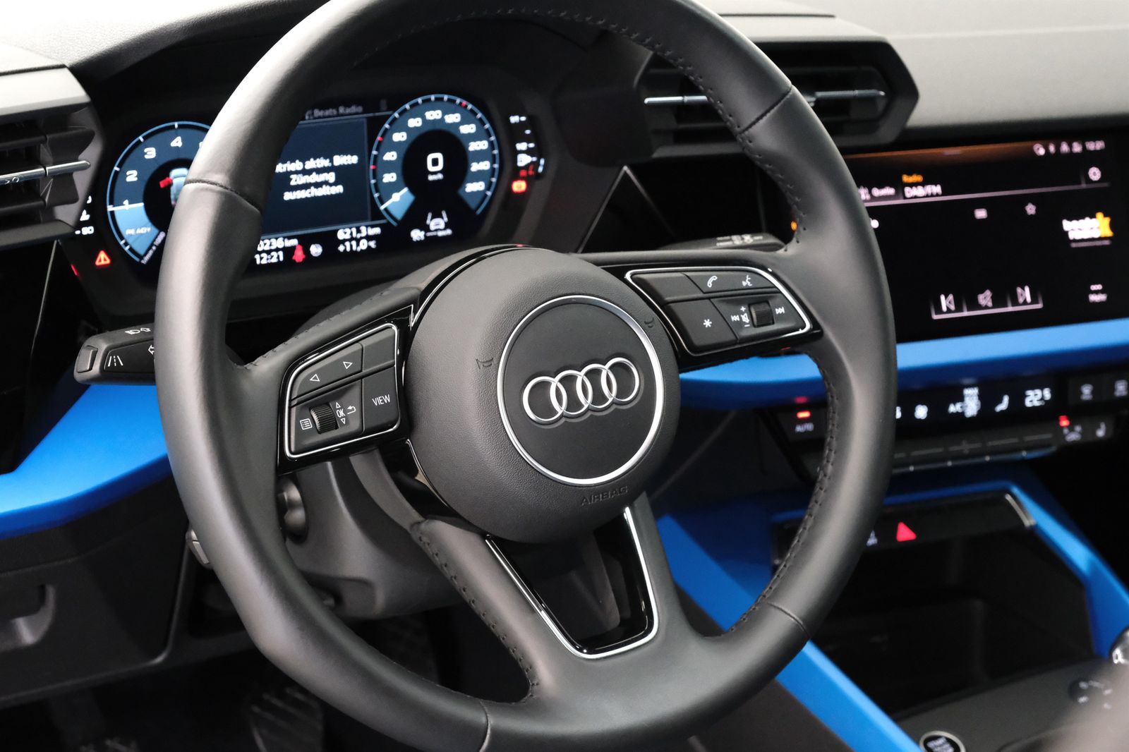 Audi A3 Sportback 35 TFSI S line - Samsaru's Car Outlet
