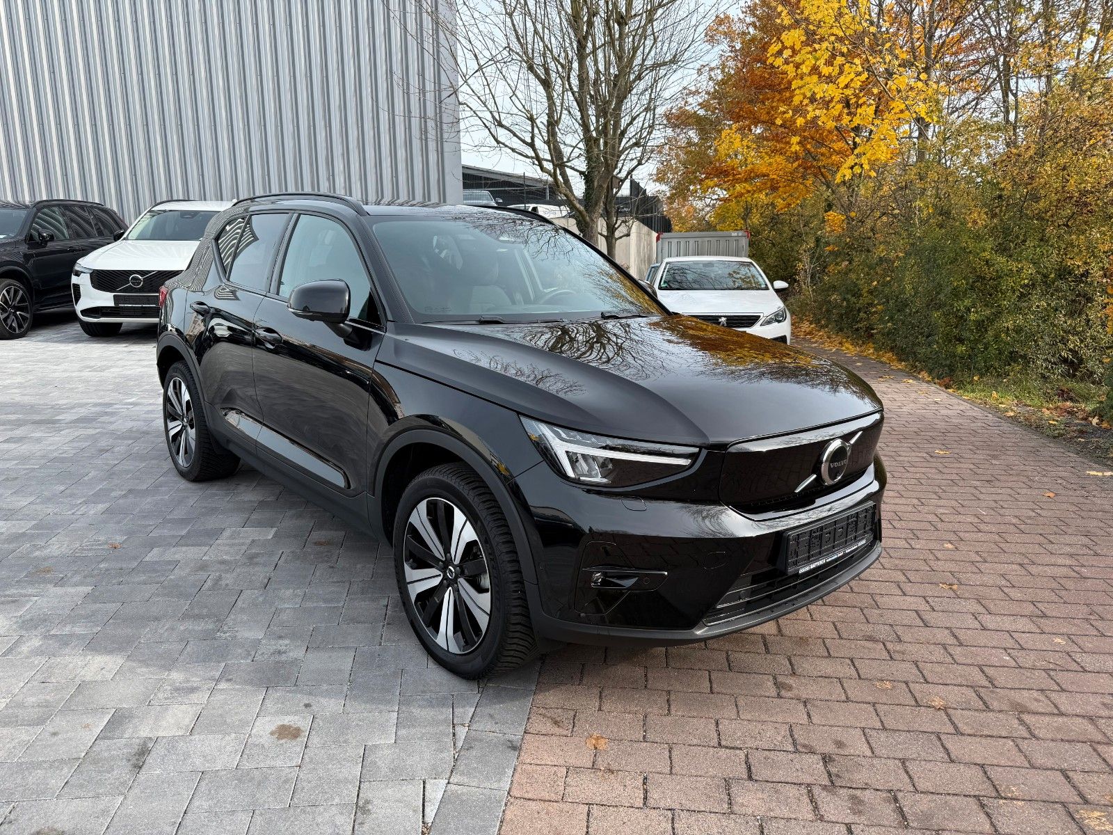 Volvo XC40 ULTIMATE+ALLWETTER+AHK+BLISS+PILOT+