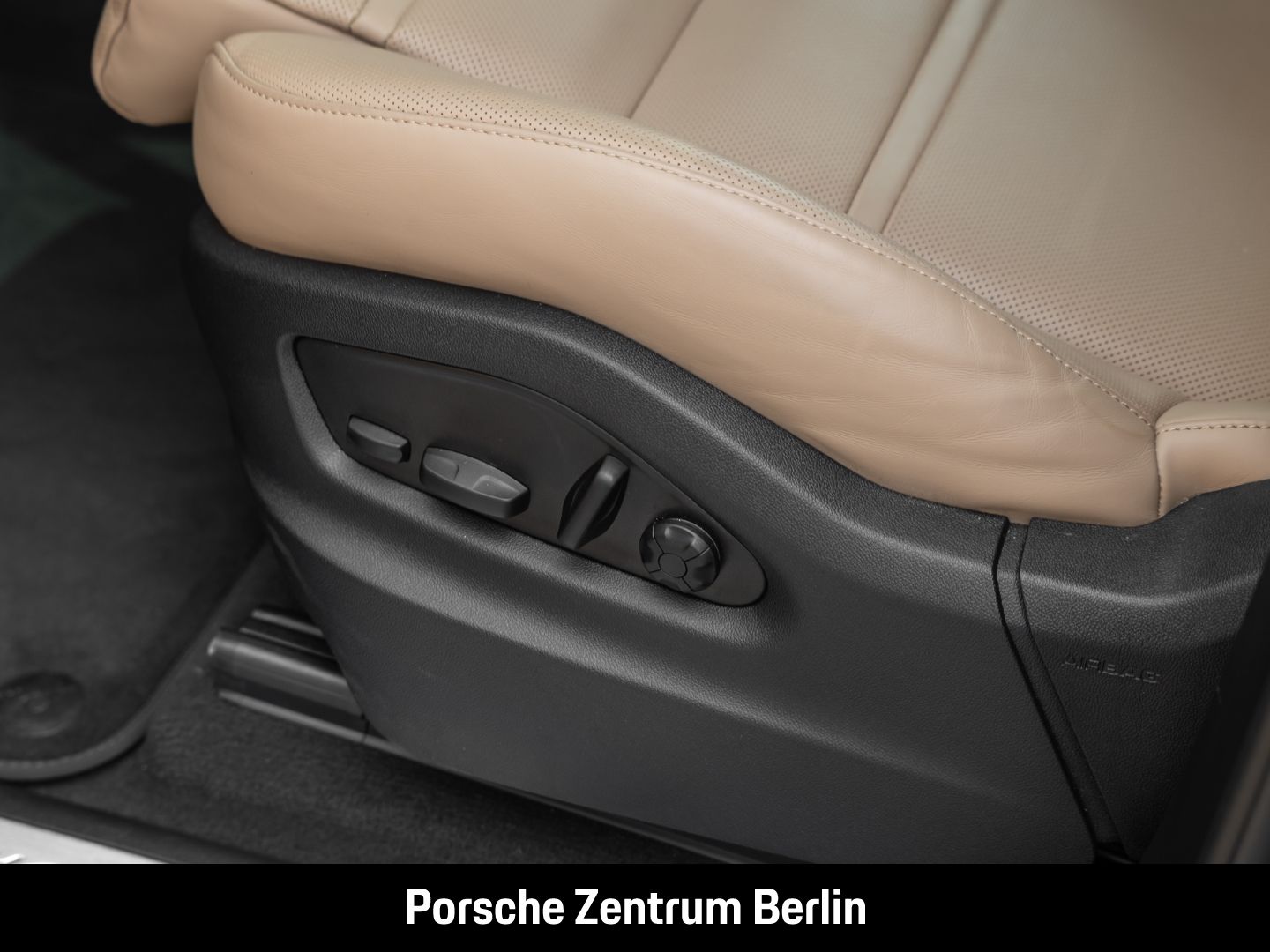 Porsche Cayenne S E-Hybrid Burmester Luftfederung