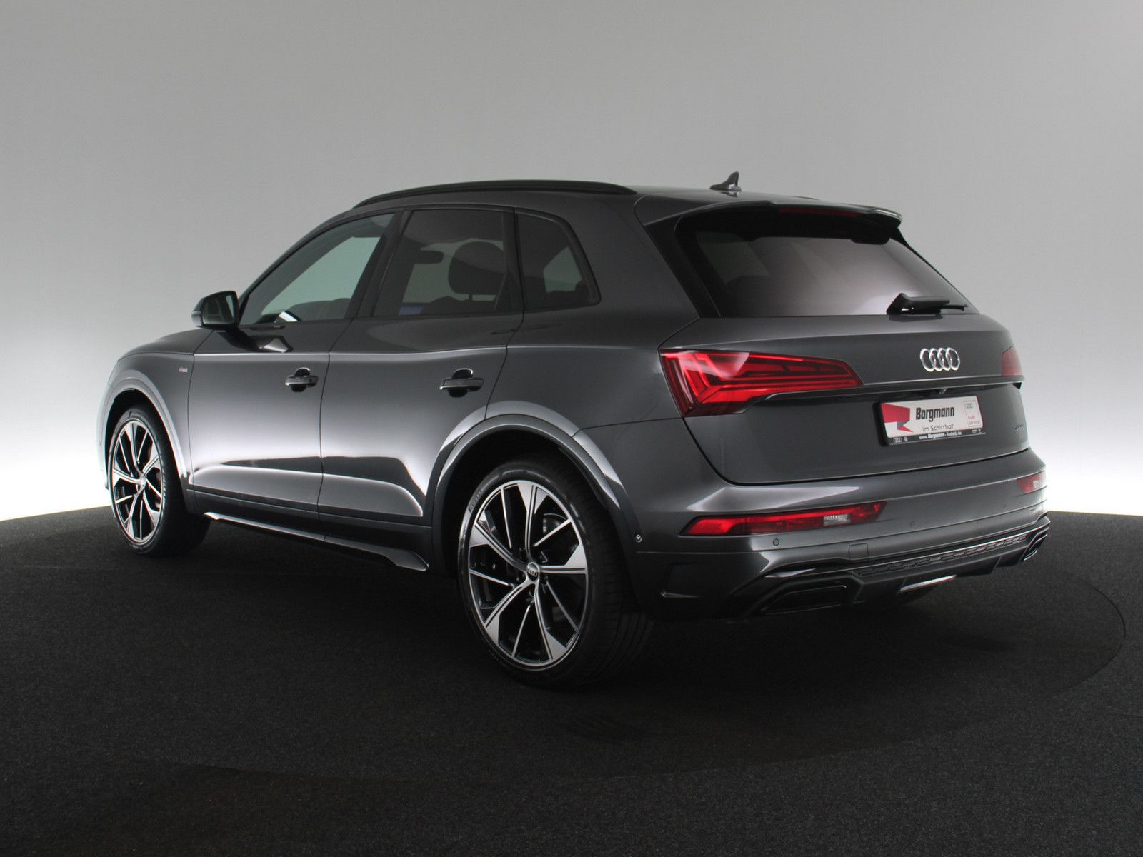 Audi Q5 50 TDI quattro S line AHK PANO 360° STANDHZ