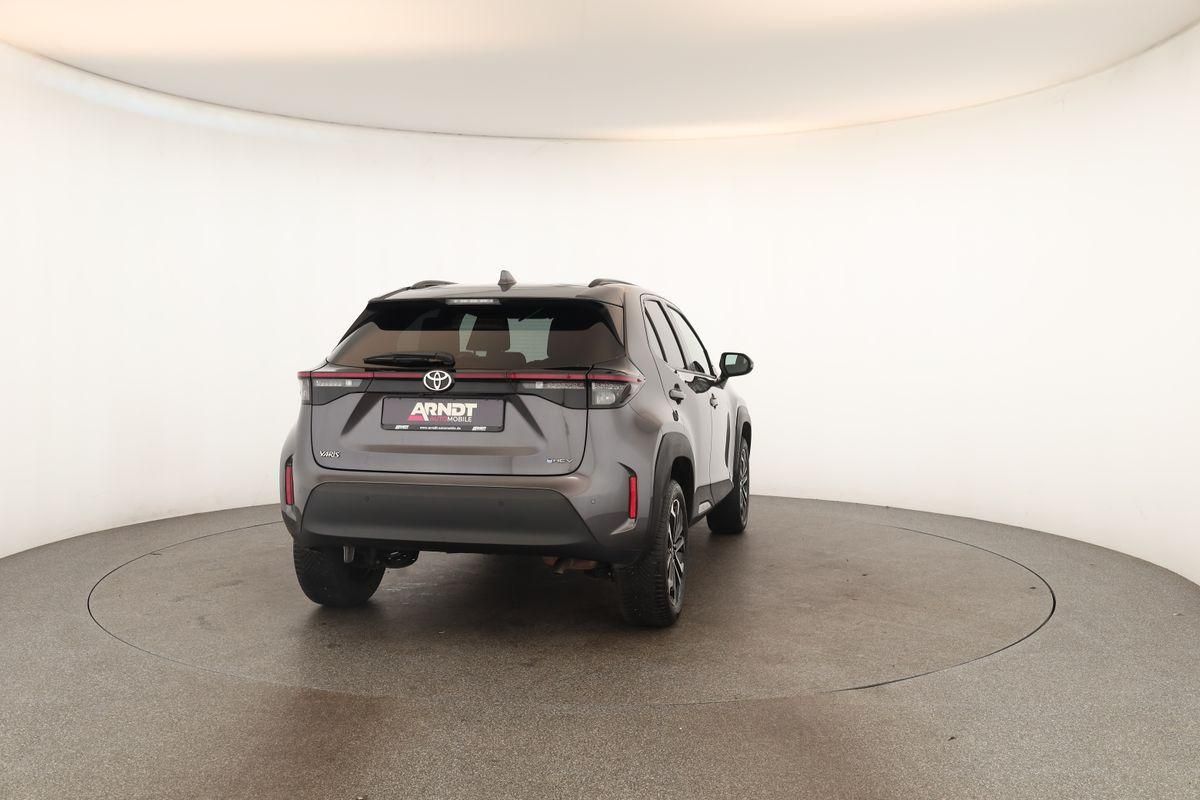 Toyota Yaris Cross CVT Team D LED Navi SHZ iACC Kam 17"