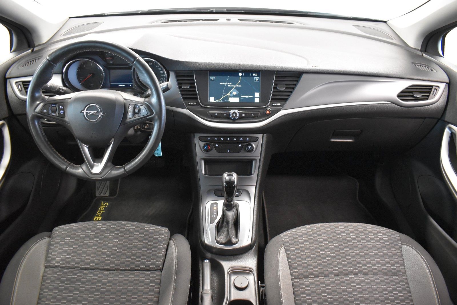 Opel Astra K Sports Tourer - Samsaru's Car Outlet