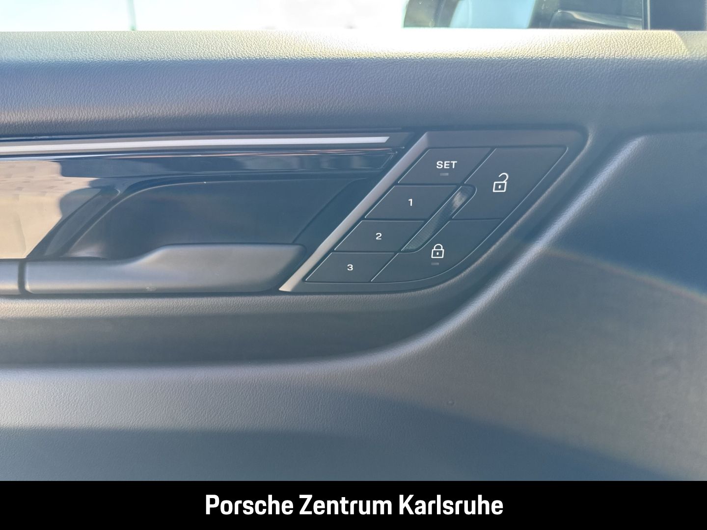 Porsche Macan 4S BOSE Surround-View Abstandstempomat LED