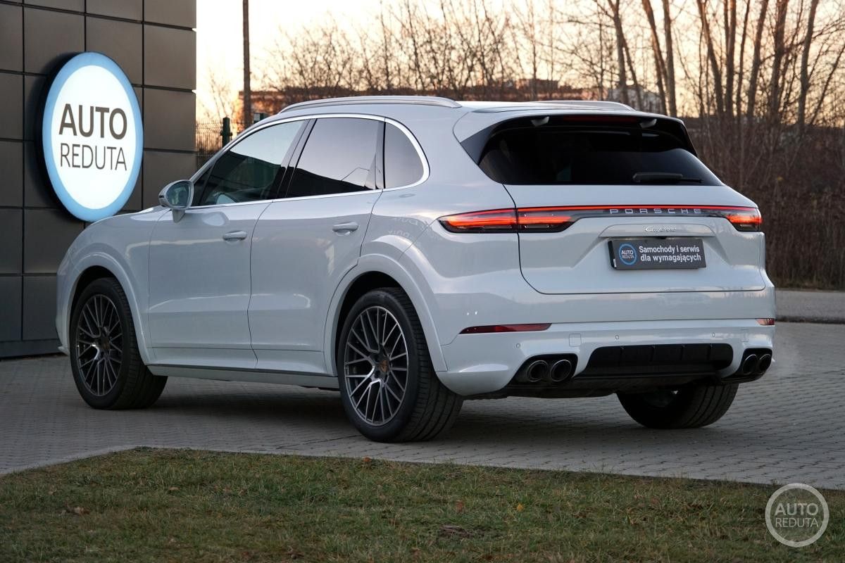 Porsche Cayenne  Luftfederung / BOSE / HUD