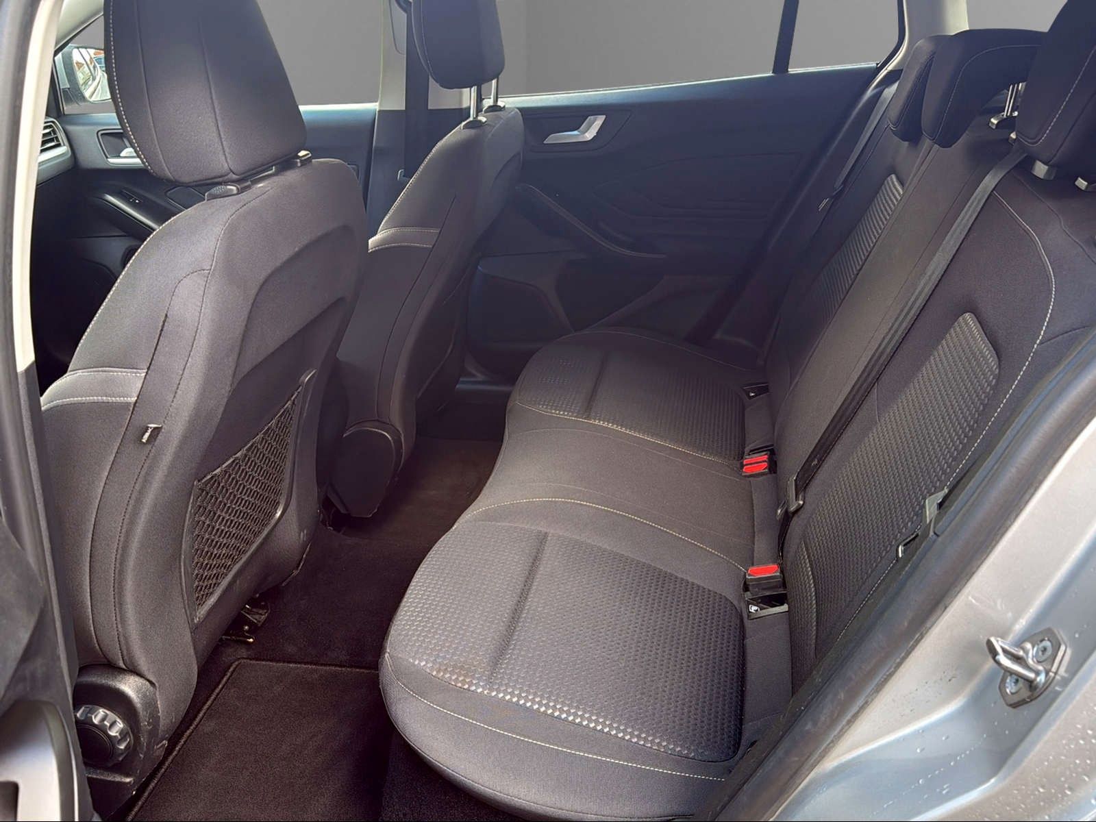 Ford Focus Turnier - Samsaru's Car Outlet