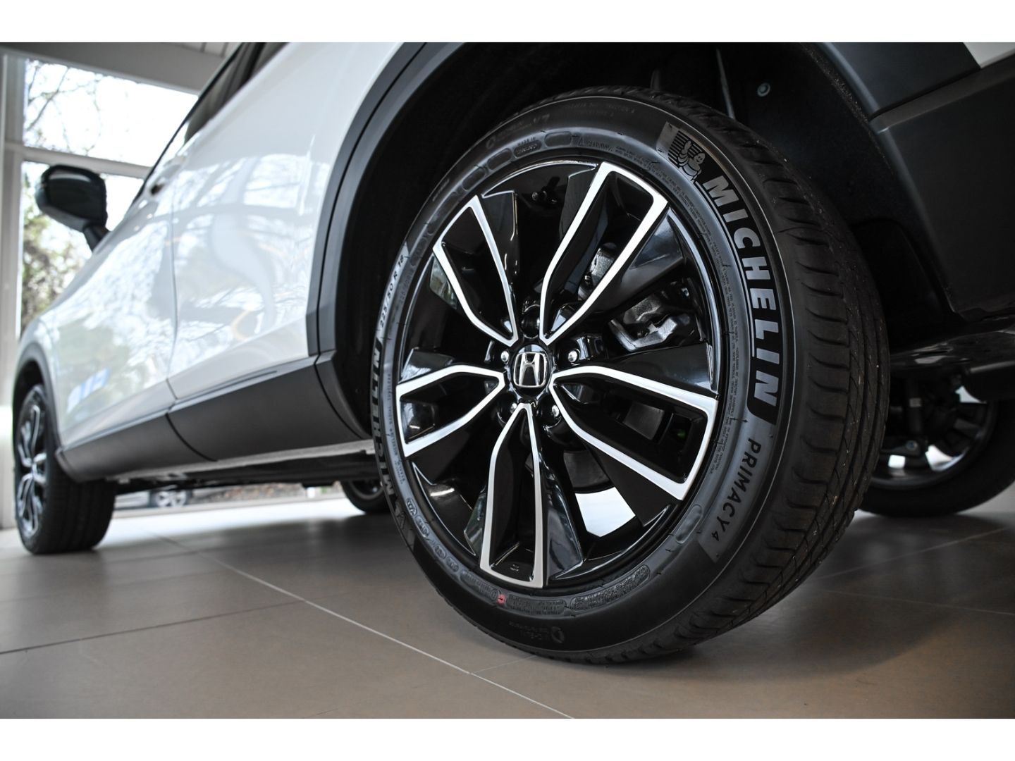Honda HR-V 1.5 ELEGANCE Allwetterreifen Navigation Alu