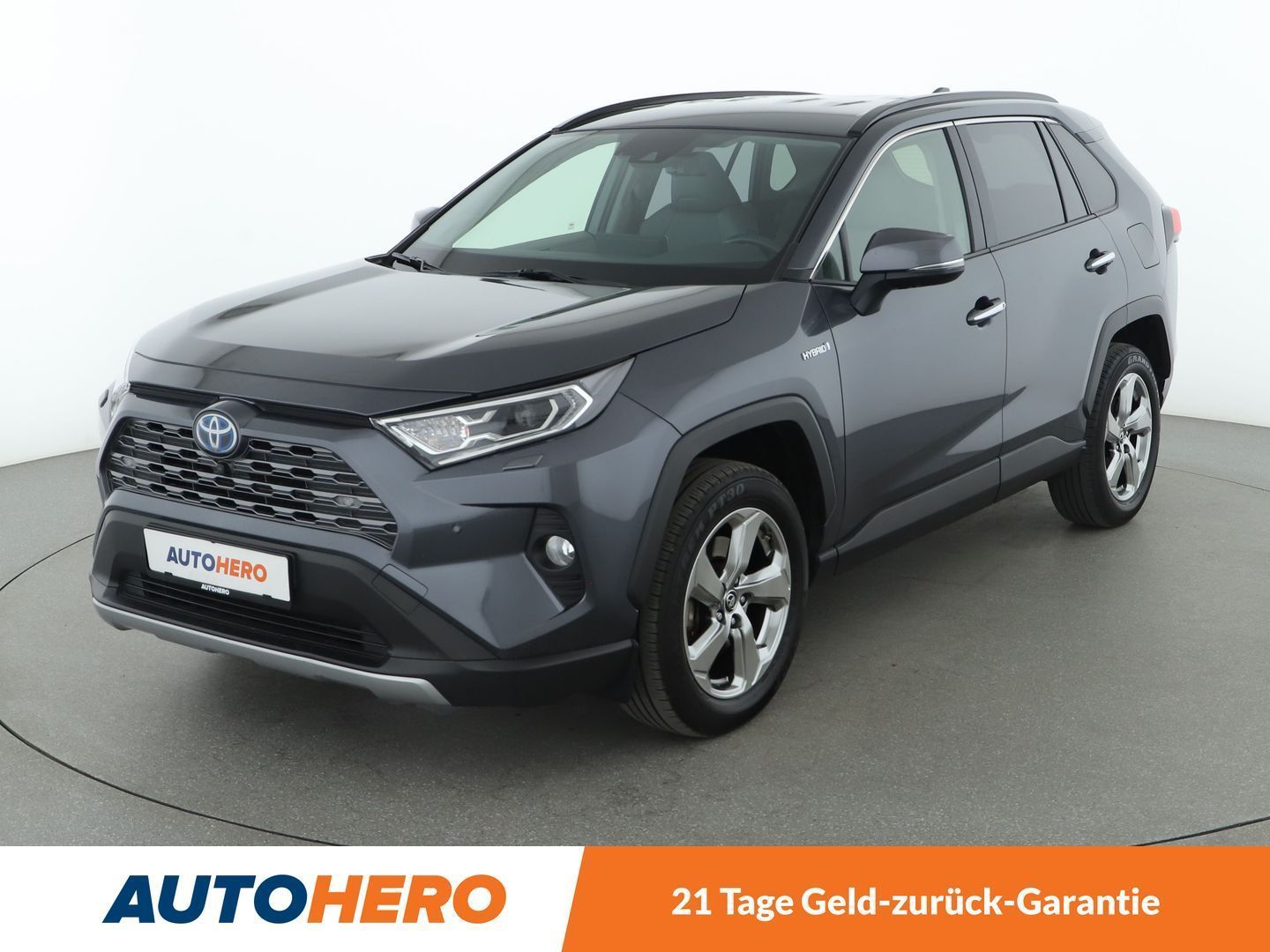 Toyota RAV 4 2.5 Hybrid 4x4 Lounge - Samsaru's Car Outlet