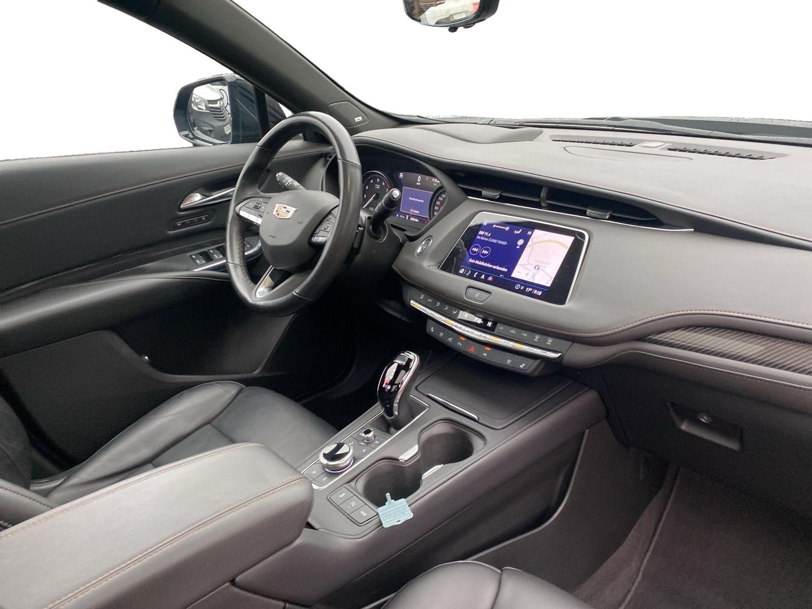 Cadillac XT4 2.0 Sport AWD 360 Grad Kamera+ Navi