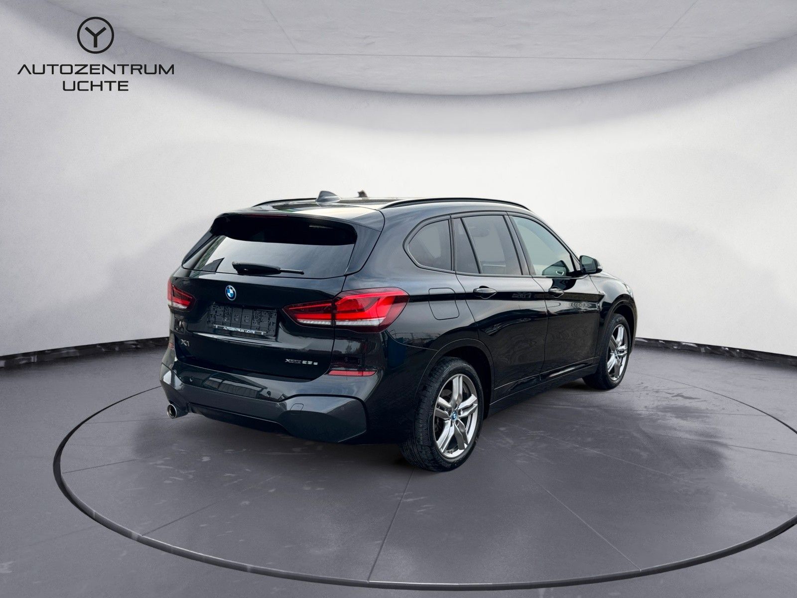 BMW X1 xDrive 25 e M Sport - Samsaru's Car Outlet