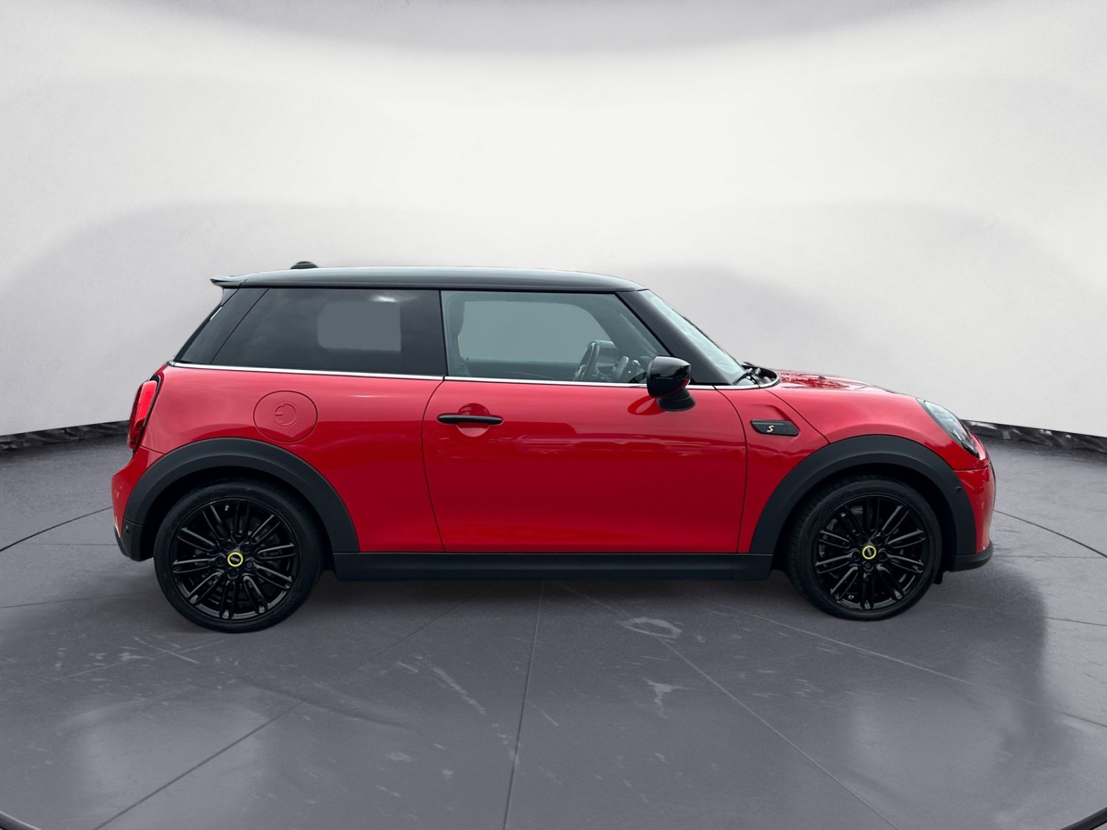 MINI Cooper SE Classic - Samsaru's Car Outlet