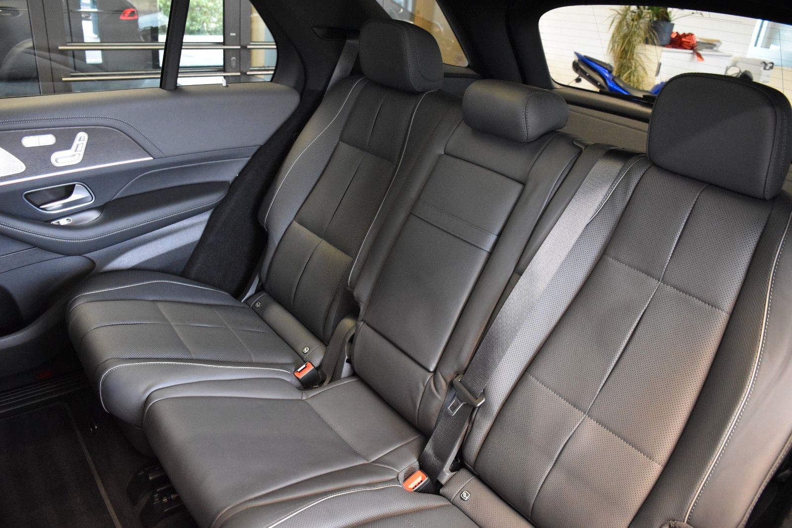 Mercedes-Benz GLE 400 d 4Matic 9G AMG LINE"EXCLUSIV"PANO"AHK"