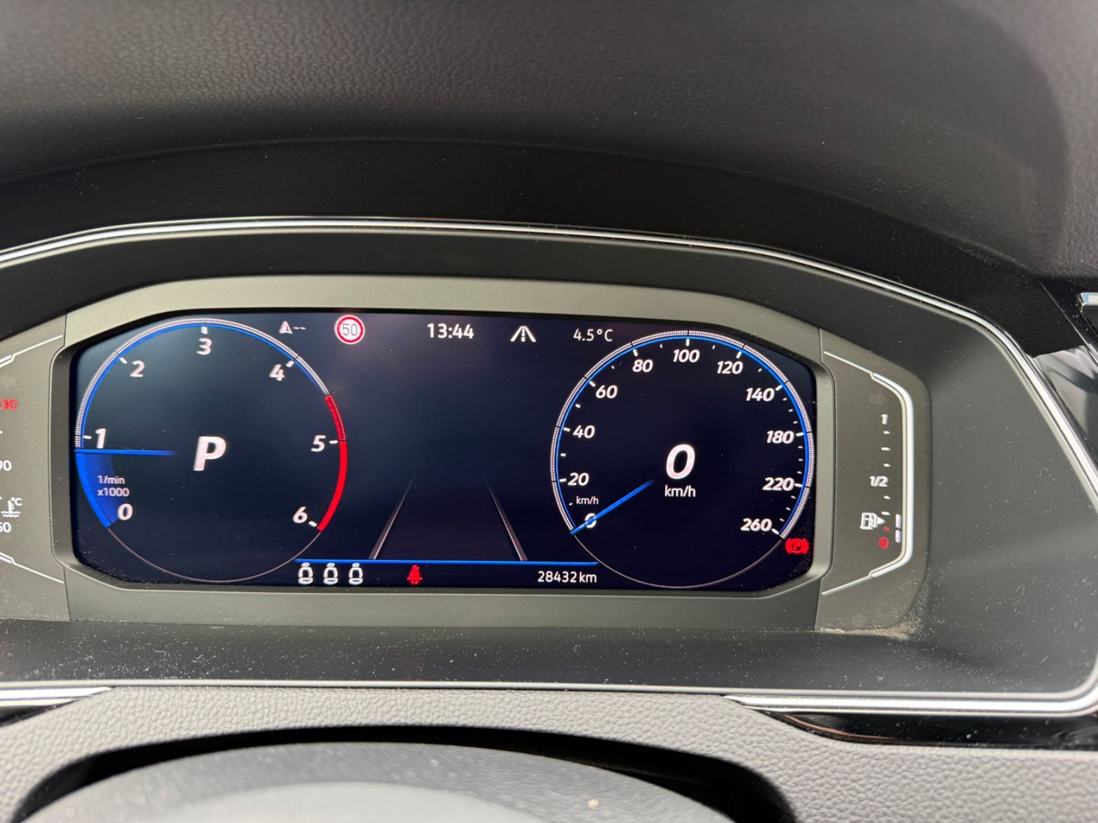 Volkswagen Passat Variant Elegance 4Motion *1. Hand *AHK