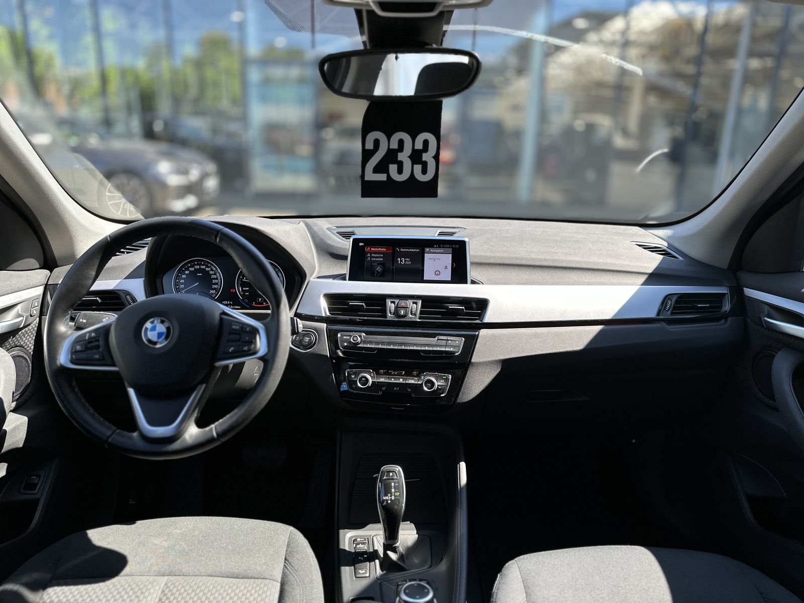 BMW X1 xDrive20i Advantage - Samsaru's Car Outlet