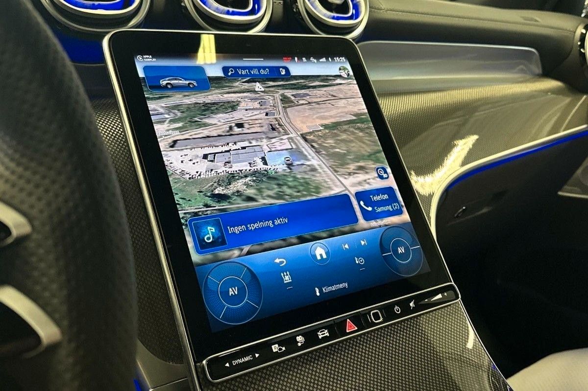 Mercedes-Benz GLC 300de 300 de 4Matic AMG 333hp Panorama *VAT*