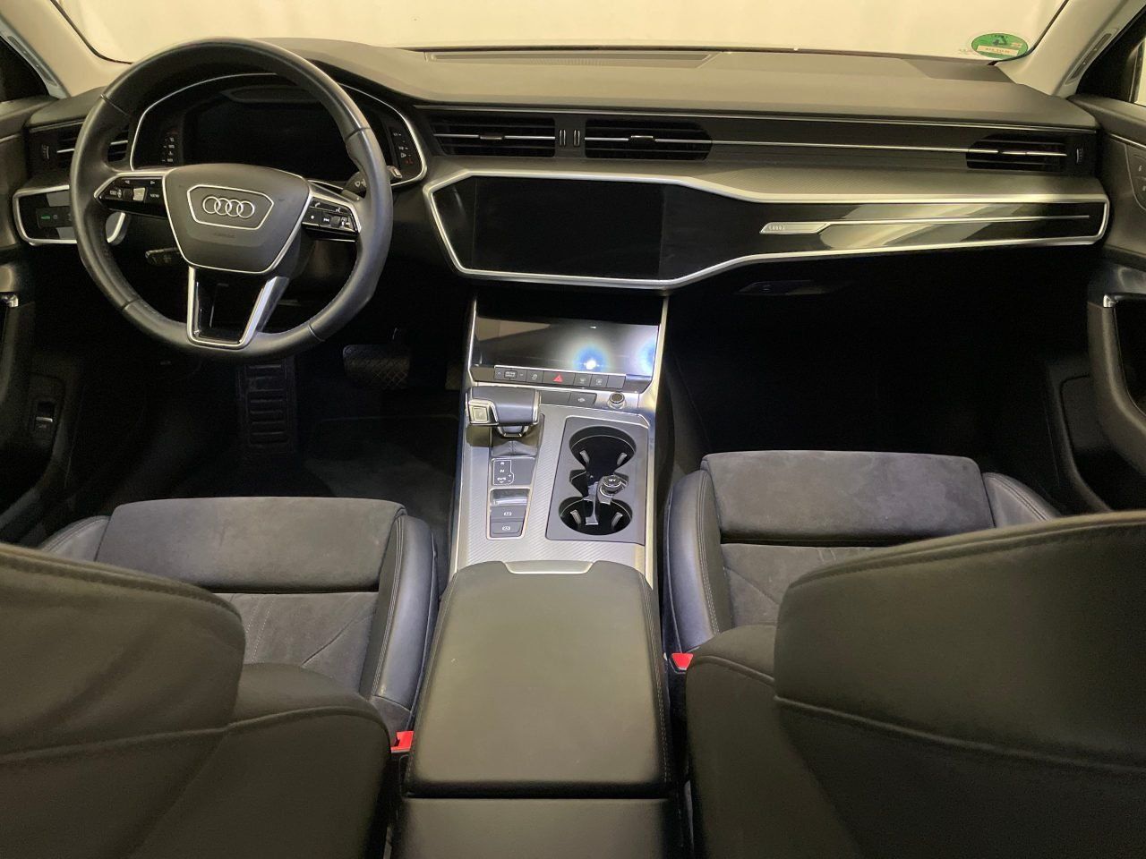 Audi A6 40 TDI Avant sport - Samsaru's Car Outlet