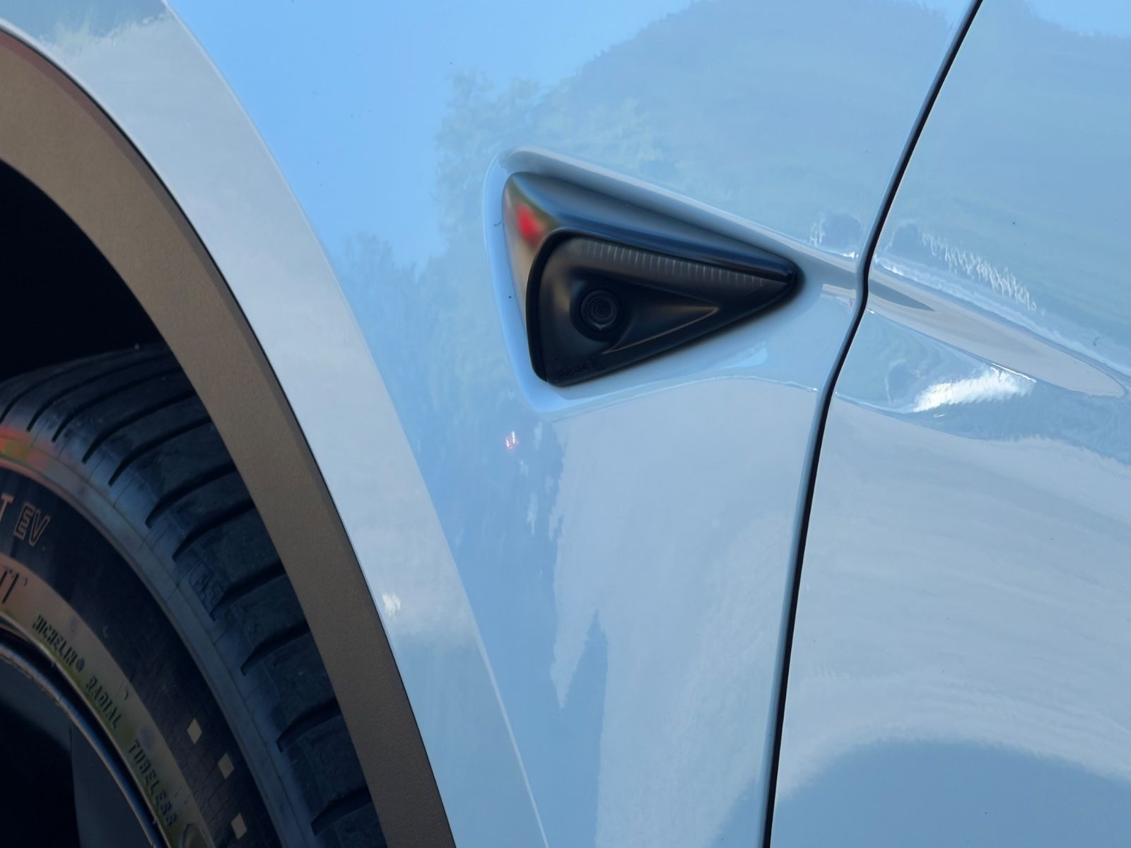 Tesla Model Y Long Range Dual AWD*360Kamera*1xHand*Übe